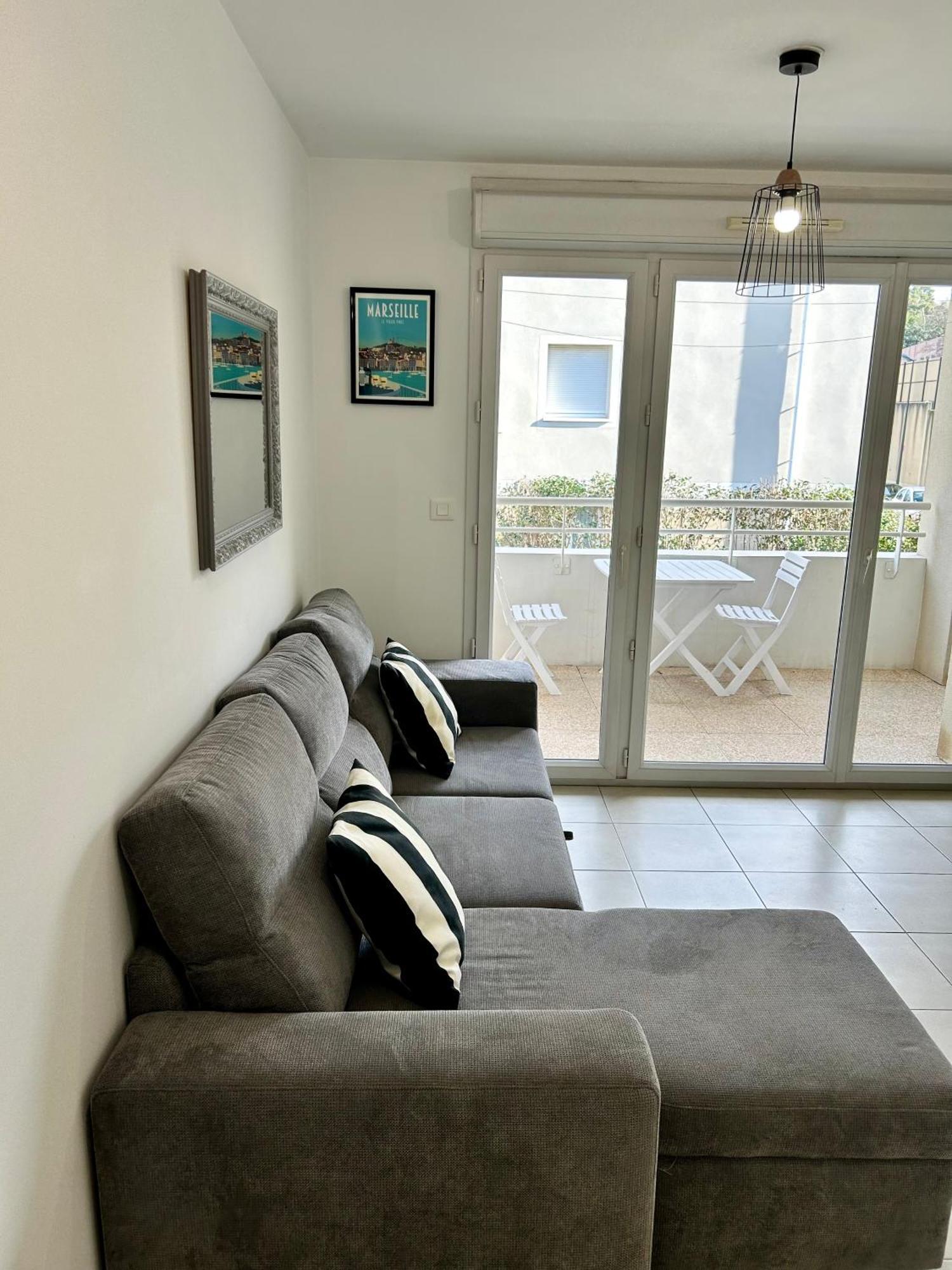 Appartement Avec Terrasse Et Box Entre Plages Et Nature Marseille Bagian luar foto